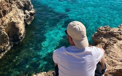 Qué es la moda atemporal: todo lo que necesitas saber sobre el estilo que trasciende tendencias